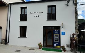 Boutique Vila De Triacastela